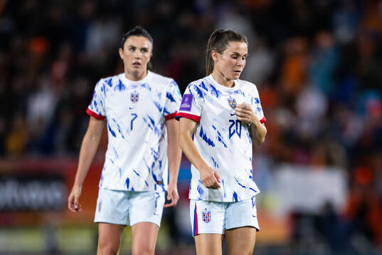 Ingrid Syrstad Engen and Emilie Bosshard Haavi of Norway
