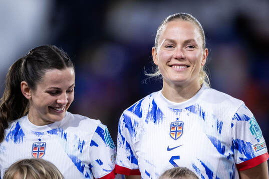 Tuva Hansen and Guro Bergsvand of Norway