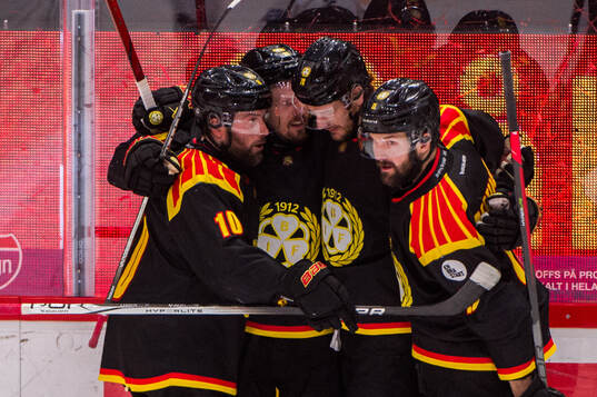 Brynäs Johan Larsson, Johannes Kinnvall, Miks Indrasis och