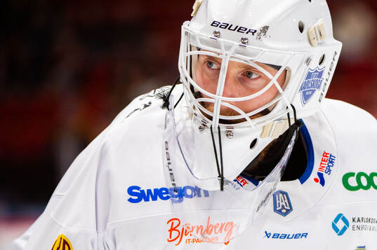 Karlskogas målvakt Victor Brattström
