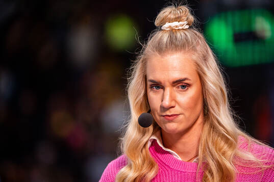 TV4 Plays Kajsa Kalméus