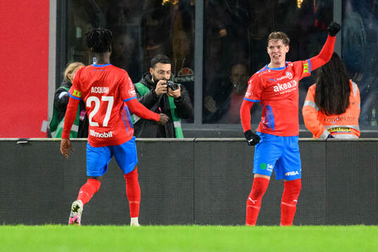 Helsingborgs Taylor Silverholt jublar
