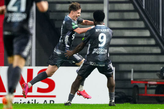 Brages Johan Arvidsson jublar