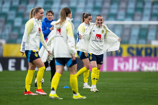 Kosovare Asllani of Sweden