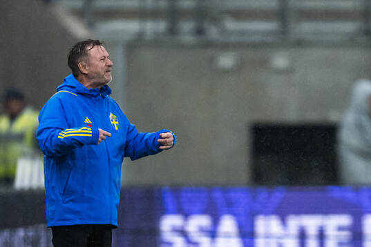 Head coach Peter Gerhardsson of Sweden