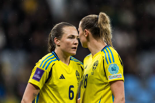 Magdalena Eriksson and Fridolina Rolfö of Sweden looks