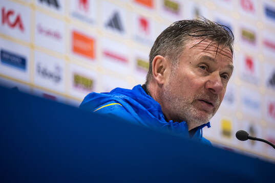 Head coach Peter Gerhardsson of Sweden
