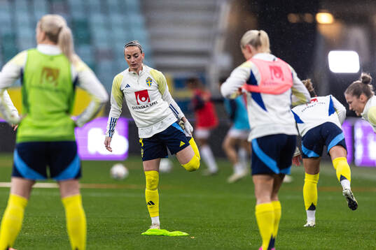 Kosovare Asllani of Sweden