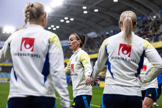 Kosovare Asllani of Sweden