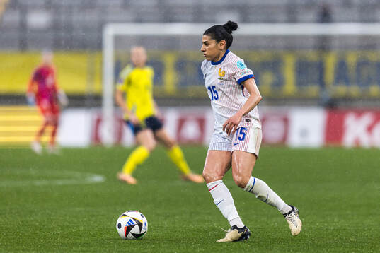 Kenza Dali of France