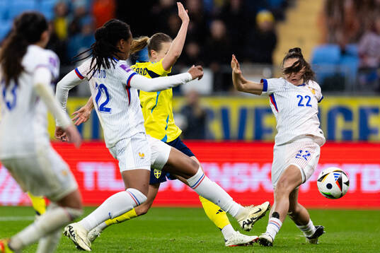Anna Anvegård of Sweden with a shot
