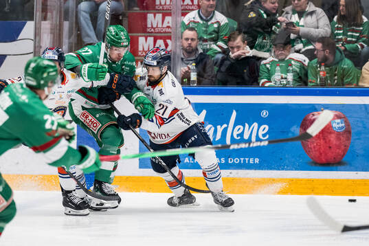 Rögles Albin Sundsvik och Växjös Brian Cooper