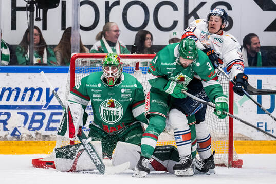 Rögles Christoffer Rifalk och Michael Kapla mot Växjös