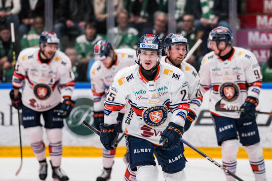 Växjös Filip Eriksson jublar