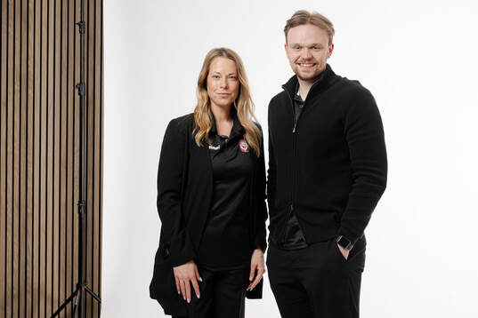 Johanna Almgren och Daniel Angergård, Tränare