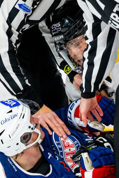 Sebastian Johansen of Vålerenga and Patrick Ulriksen of