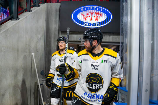 Anders Tangen Henriksen of Stavanger Oilers