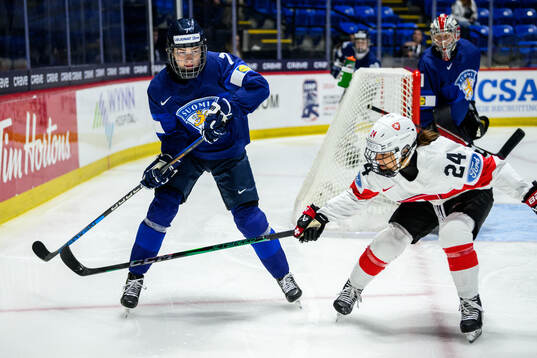 Sanni Rantala of Finland and Noemi Ryhner of Switzerland