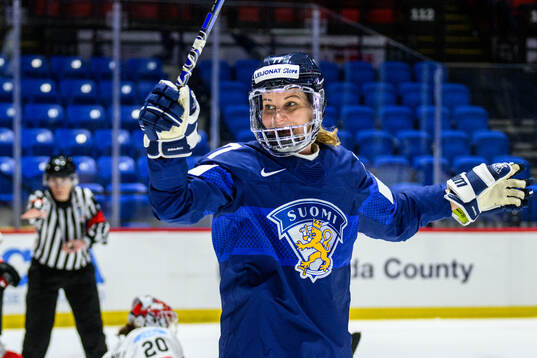 Susanna Tapani of Finland celebrates
