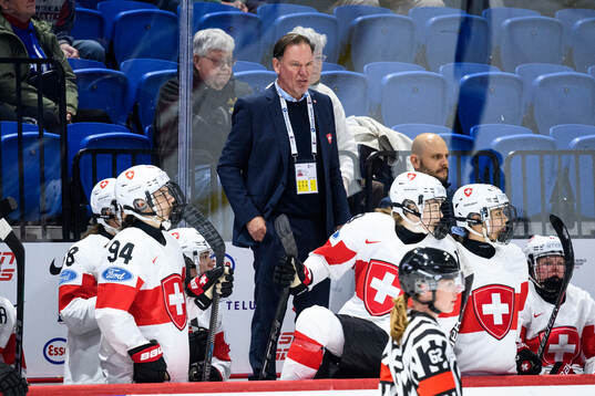 Head coach Colin Muller of Switzerland looks dejected