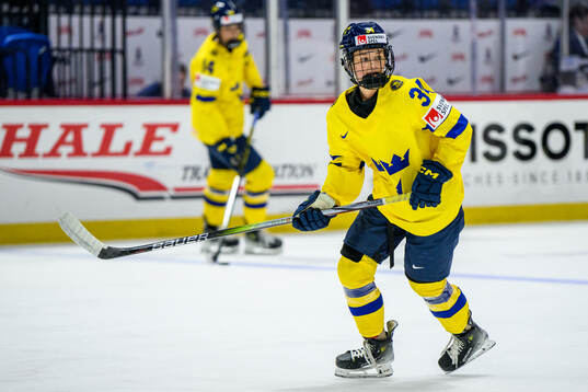 Mira Hallin of Sweden