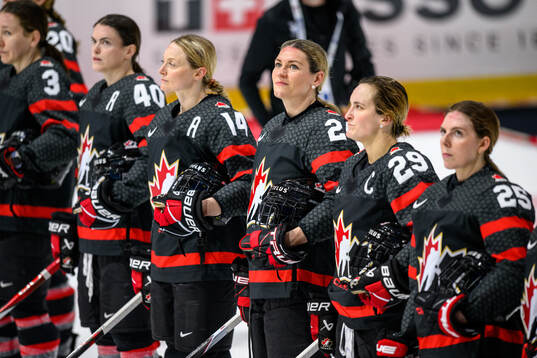 Natalie Spooner of Canada