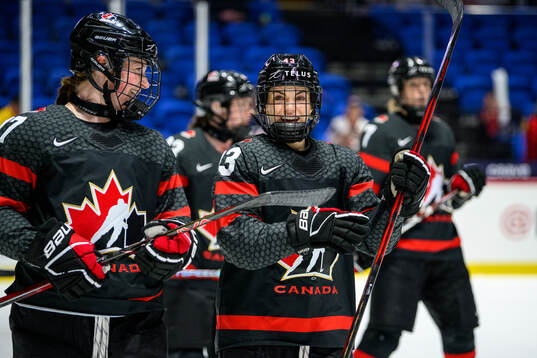 Ella Shelton and Kristin O'Neill of Canada