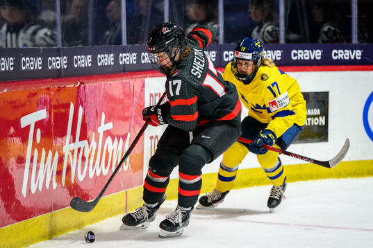 Ella Shelton of Canada and Sofie Lundin of Sweden