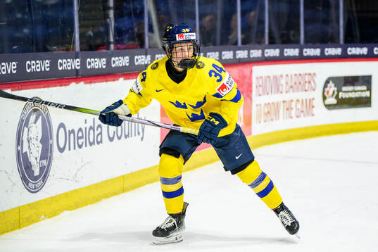 Mira Hallin of Sweden