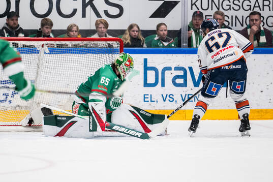 Växjös Manuel Ågren gör 0-2