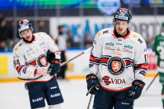 Växjös Gabriel Carlsson deppar