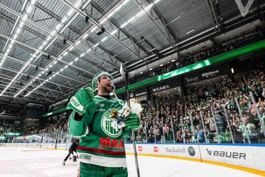 Rögles Daniel Zaar jublar
