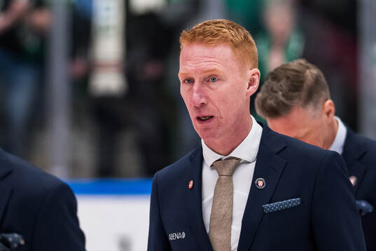 Växjös tränare Jörgen Jönsson deppar