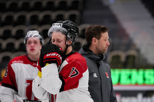 Örebros Kalle Carlsson deppar