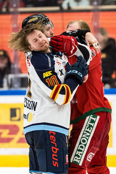Djurgårdens Jakob Ragnarsson och Moras Anthon Eriksson