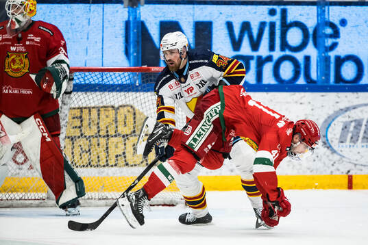 Djurgårdens Daniel Brodin och Moras Joseph Berger