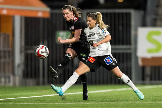 Lidköpings Emma Gabrielsson och Örebros Grace Wallin