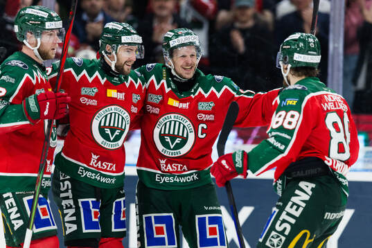 Frölundas Max Friberg jublar