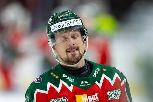 Frölundas Nicklas Lasu deppar