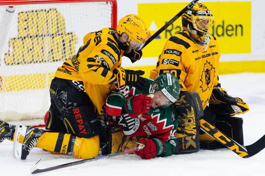 Frölundas Carl Klingberg och Skellefteås Petter Granberg
