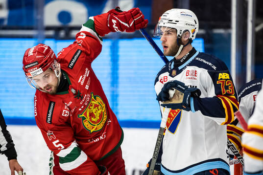 Moras Fred Nilsson och Djurgårdens Anton Gradin