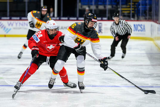 Noemi Ryhner of Switzerland and Jule Schiefer of Germany