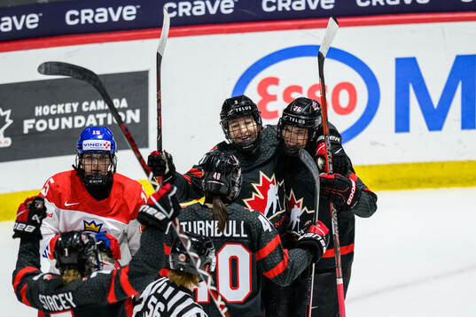 Bläddra bland fler bilder av 2024 IIHF Women's World Championship, Semifinal, Canada - Czech Republic