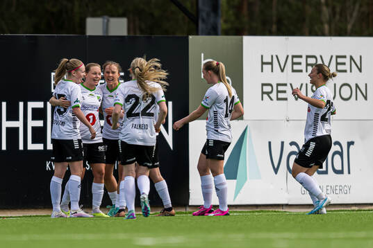 Silje Bekkåsen Nyhagen of Hønefoss celebrates