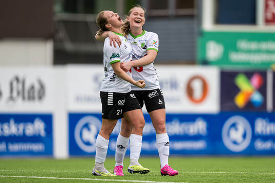 Silje Bekkåsen Nyhagen of Hønefoss celebrates