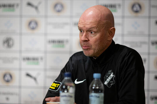 AIKs tränare Henning Berg