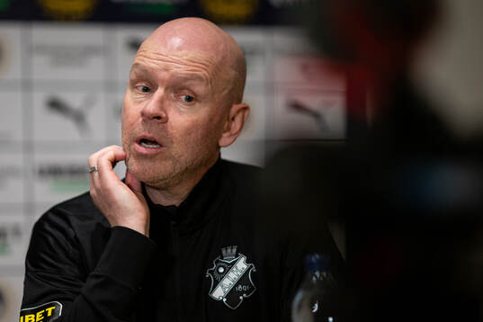 AIKs tränare Henning Berg