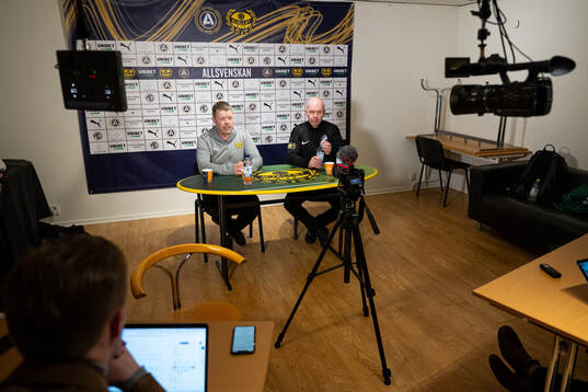 Mjällbys tränare Anders Torstensson och AIKs tränare