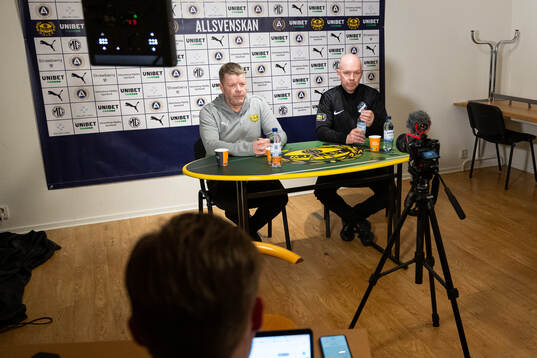 Mjällbys tränare Anders Torstensson och AIKs tränare