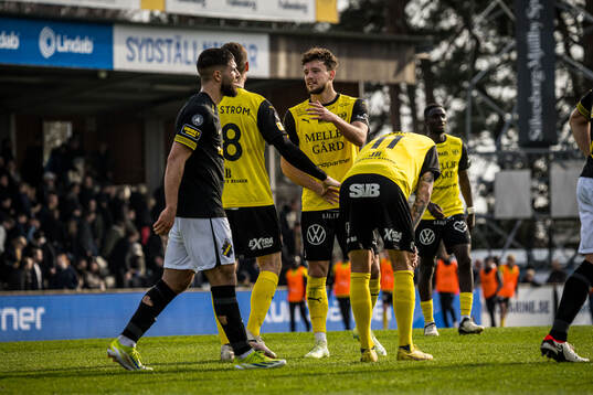 Mjällbys Colin Rösler deppar
